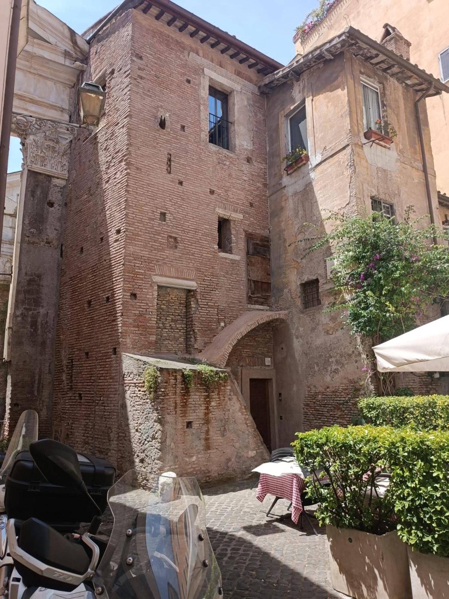 Marcello Rom